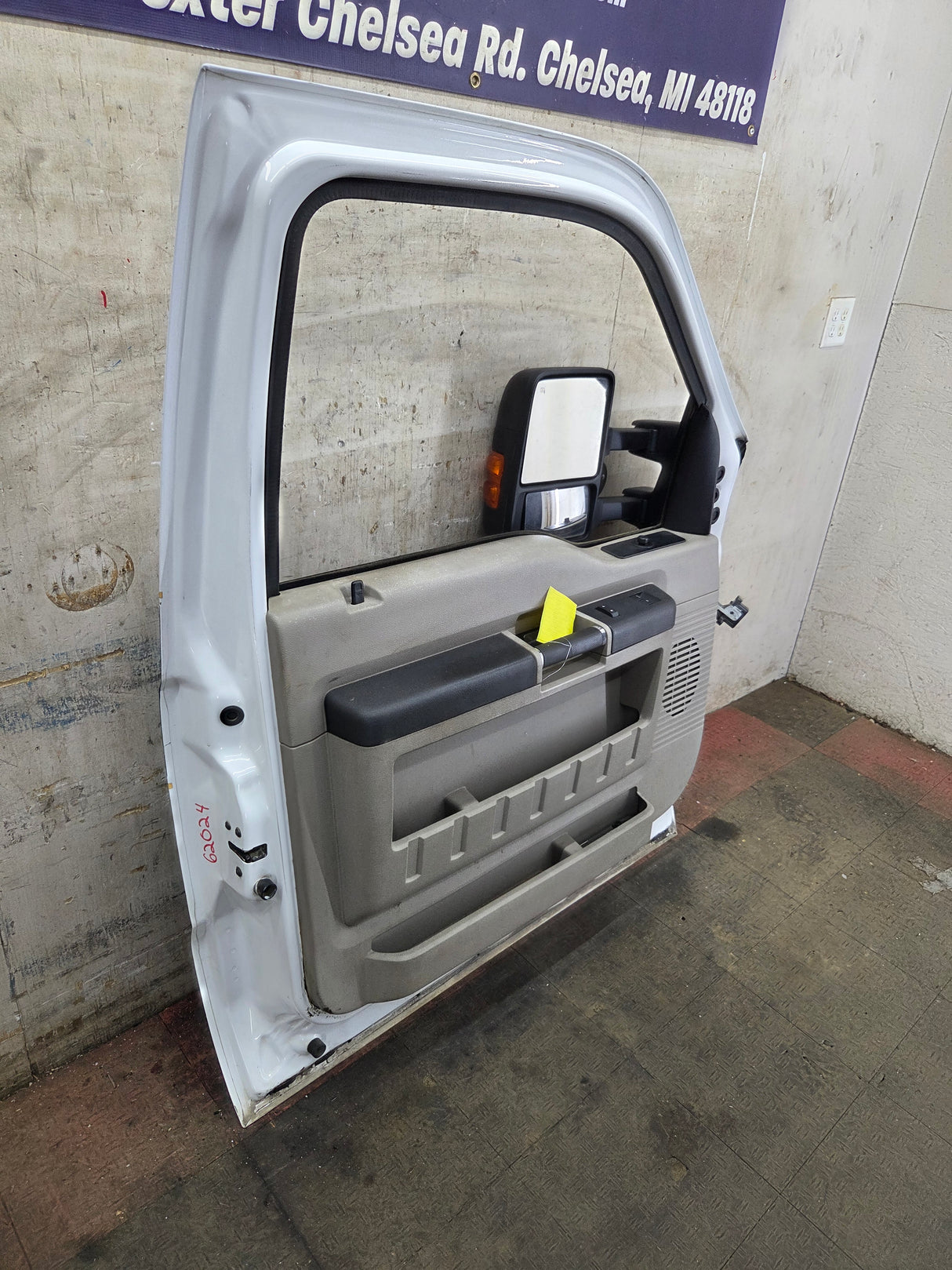 2008-2011 Ford Super Duty / Excursion Front Drivers LH Door F250 F350 F450 F550