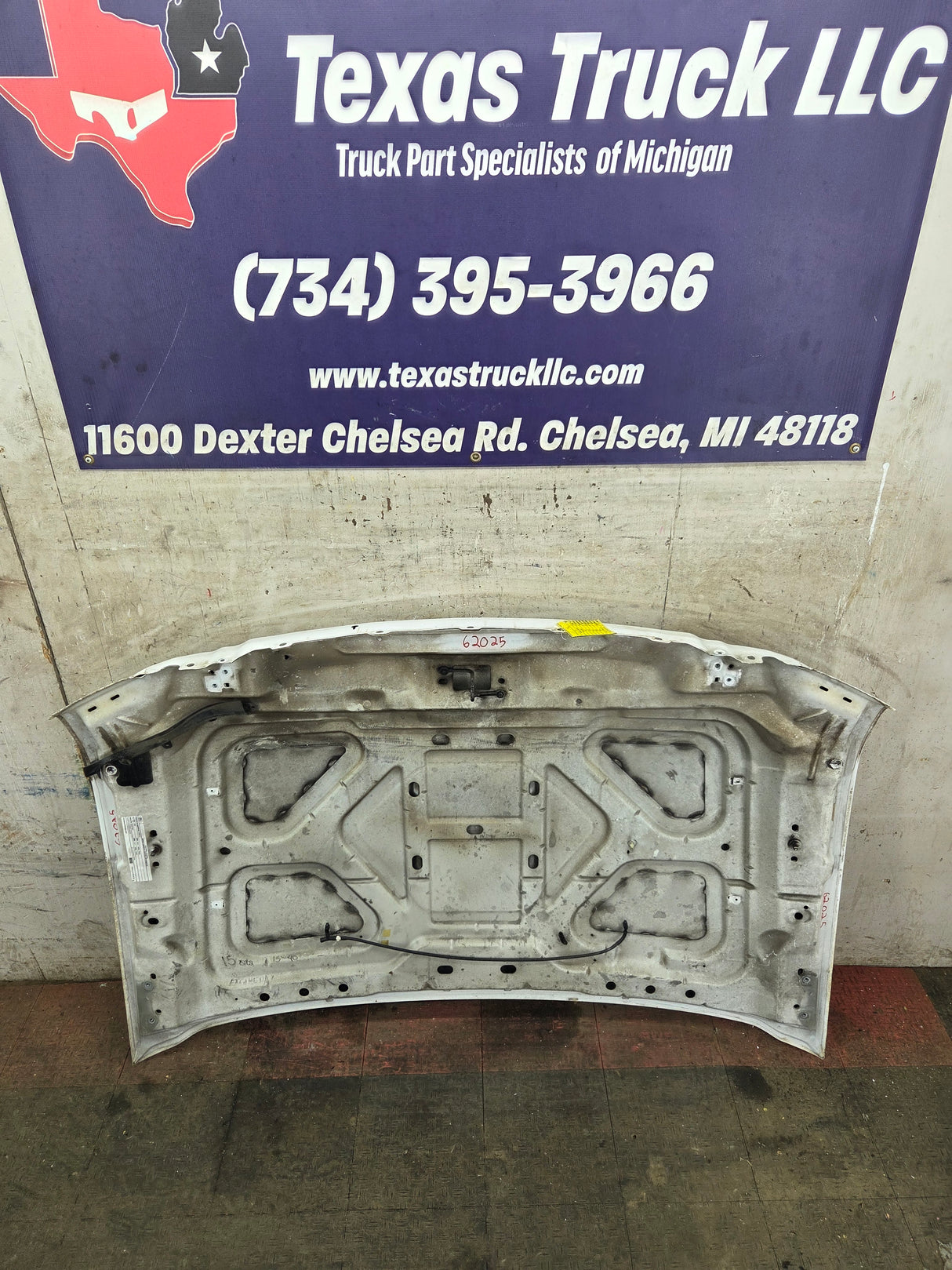 2008-2010 Ford Super Duty F250 F350 F450 F550 Hood- Oxford White