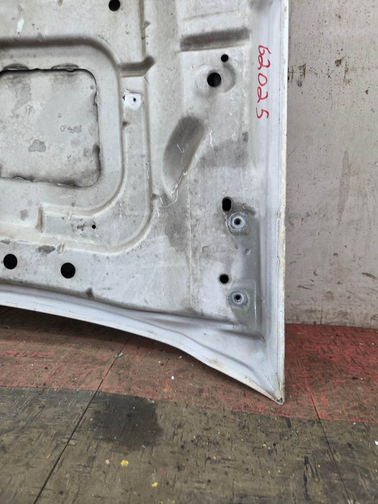 2008-2010 Ford Super Duty F250 F350 F450 F550 Hood- Oxford White