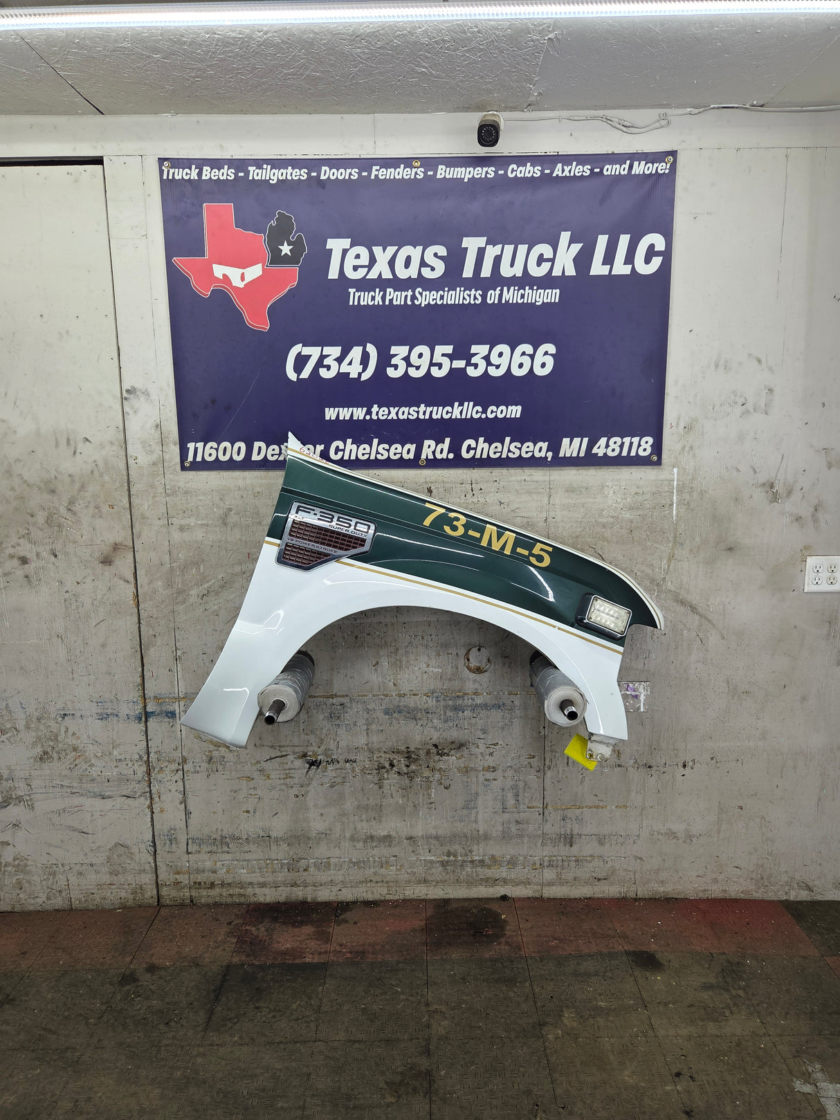 2008-2010 Ford Super Duty F250 F350 RH Passenger Side Fender - Oxford White