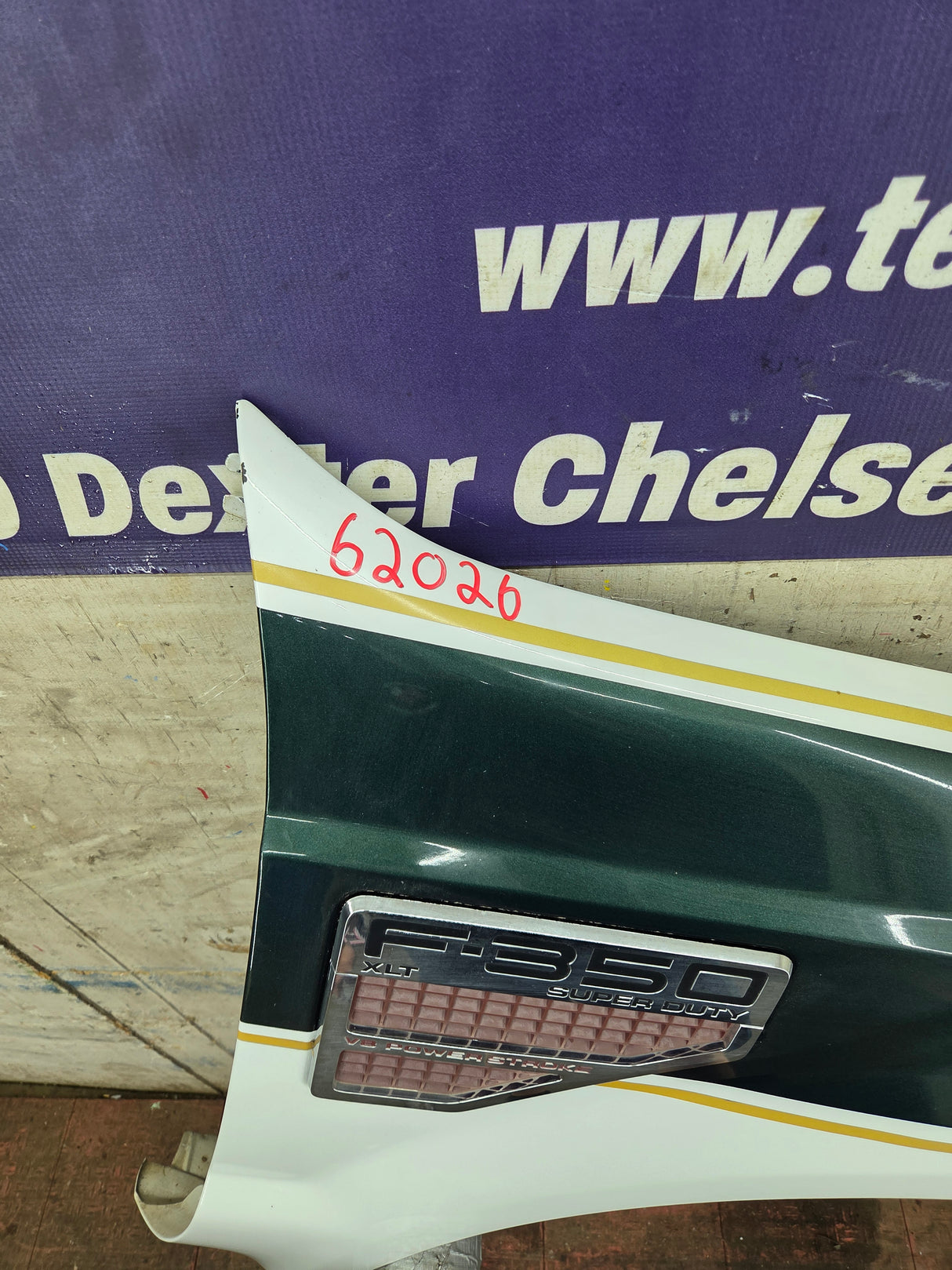 2008-2010 Ford Super Duty F250 F350 RH Passenger Side Fender - Oxford White