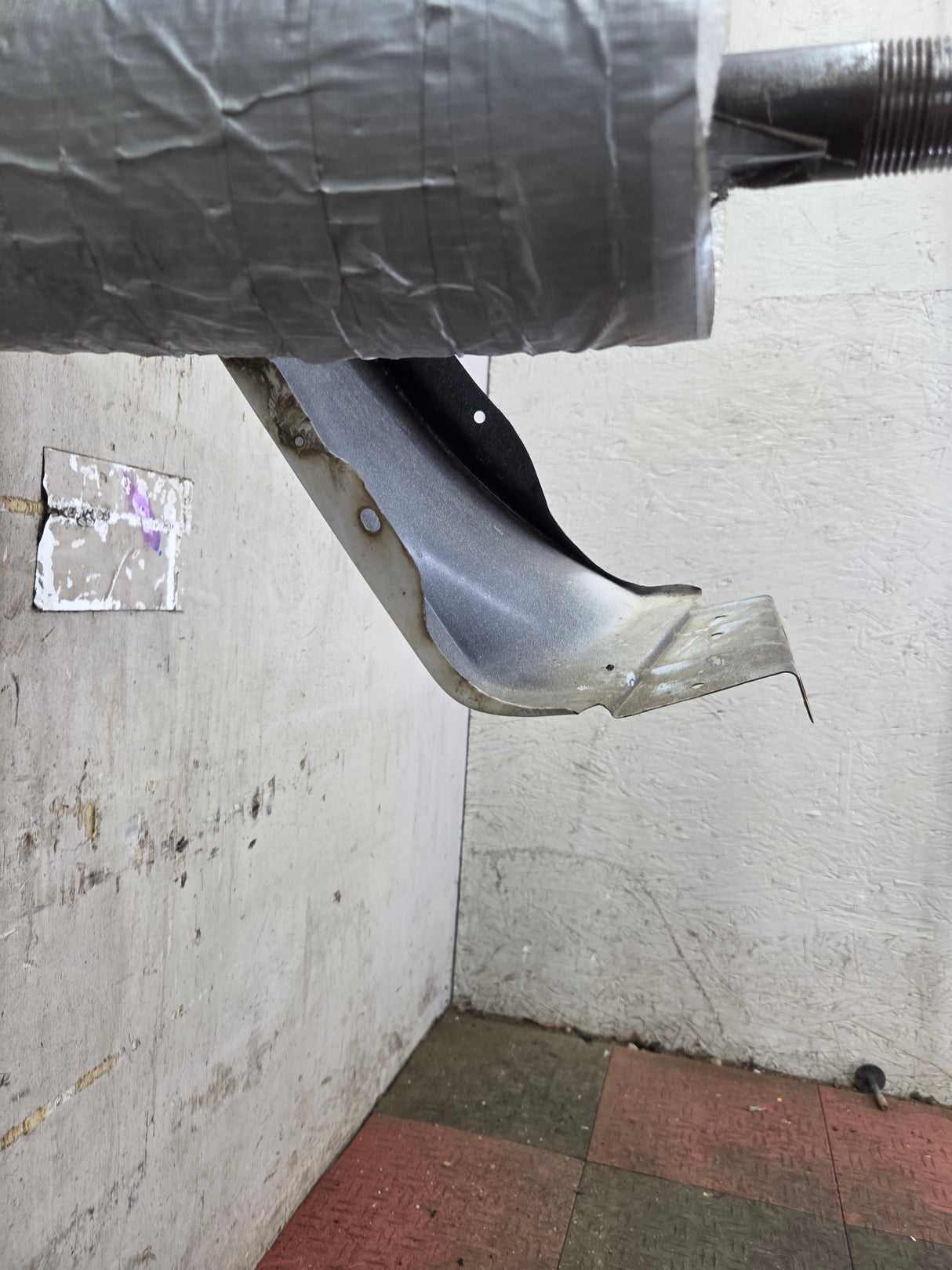 2008-2010 Ford Super Duty F250 F350 RH Passenger Side Fender - Oxford White