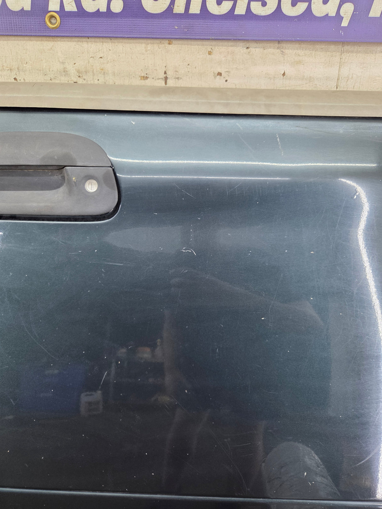 1997-2003 F150 / 1999-2007 Ford F250 F350 F450 F550 Super Duty Tailgate