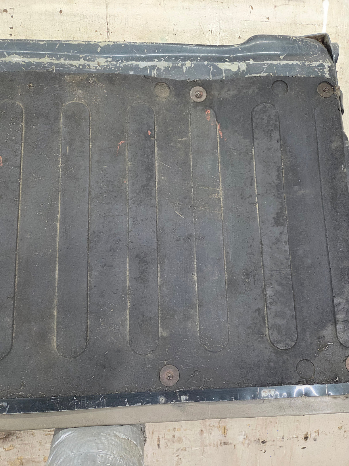 1997-2003 F150 / 1999-2007 Ford F250 F350 F450 F550 Super Duty Tailgate
