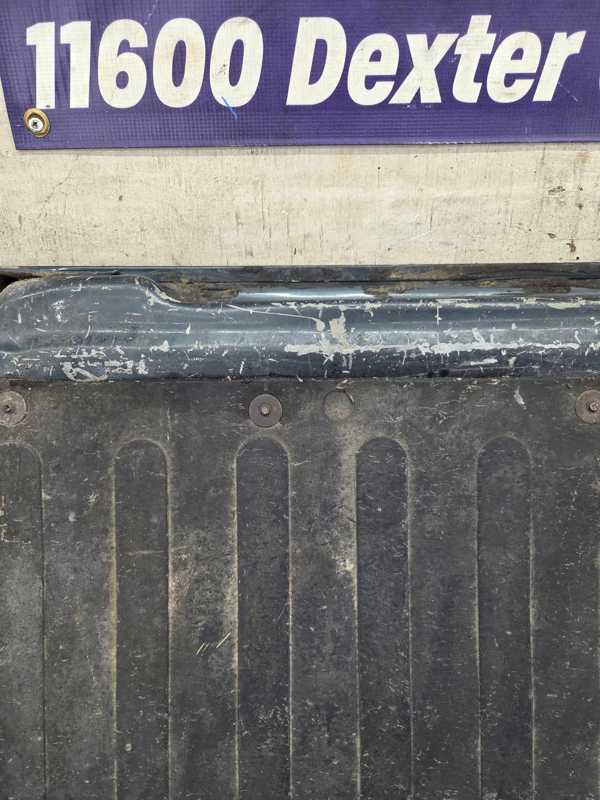 1997-2003 F150 / 1999-2007 Ford F250 F350 F450 F550 Super Duty Tailgate