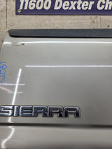 1999-2007 Chevrolet Silverado / GMC Sierra 1500 2500 3500 Tailgate
