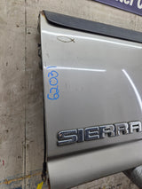 1999-2007 Chevrolet Silverado / GMC Sierra 1500 2500 3500 Tailgate