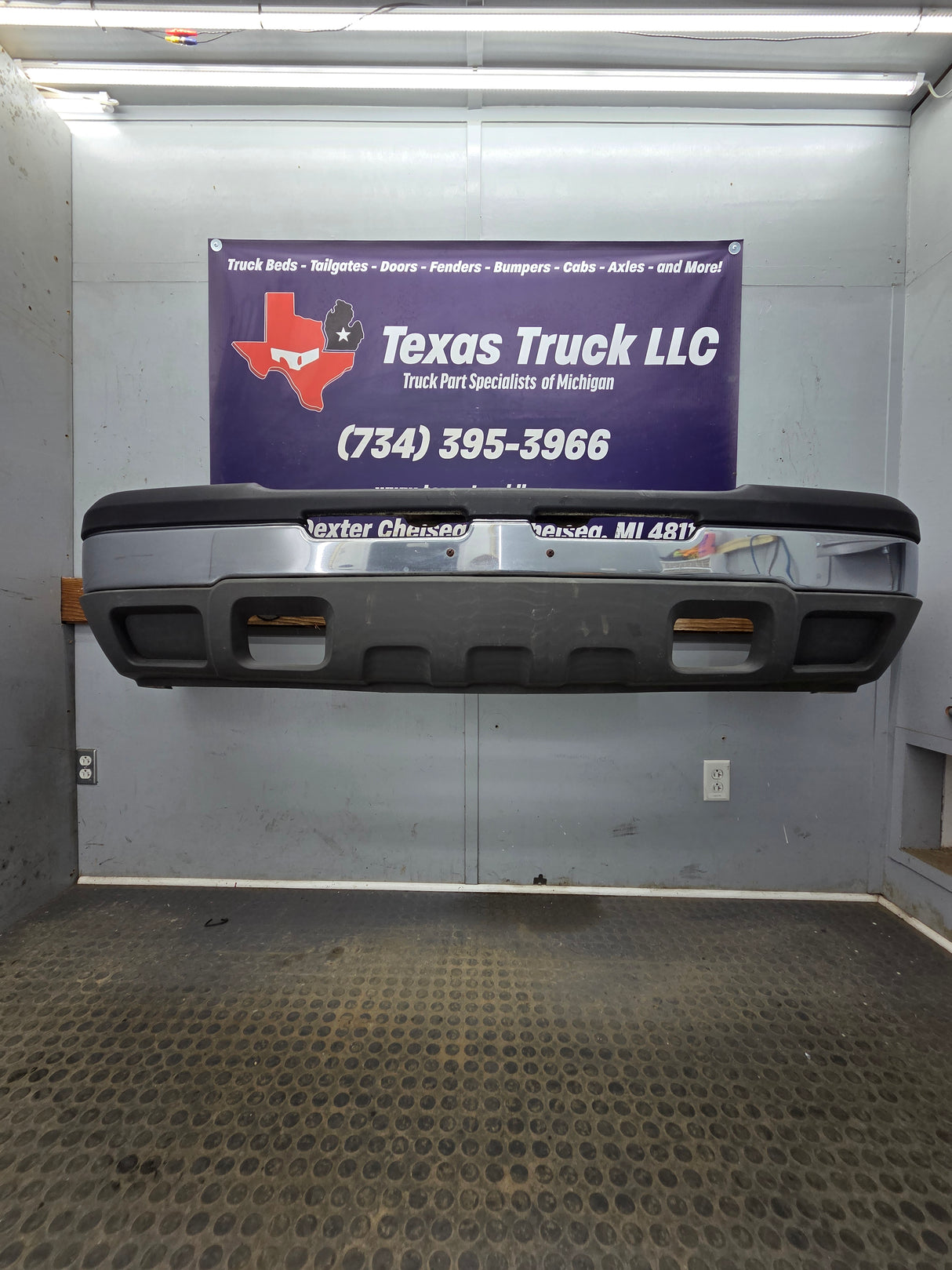 2003-2007 Chevrolet Silverado 1500 'Cateye' Front Bumper