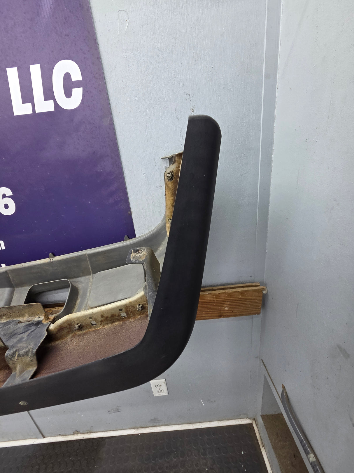 2003-2007 Chevrolet Silverado 1500 'Cateye' Front Bumper
