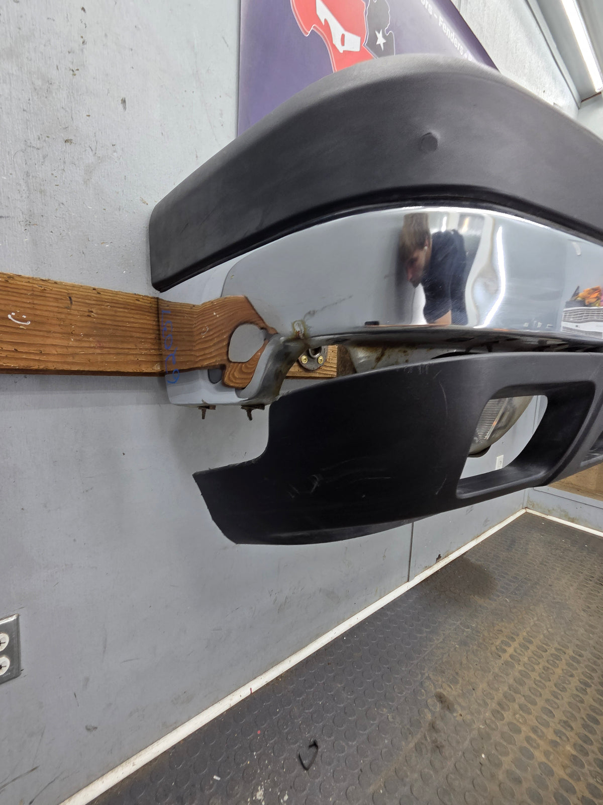 2003-2007 Chevrolet Silverado 2500HD 3500HD 'Cateye' Front Bumper