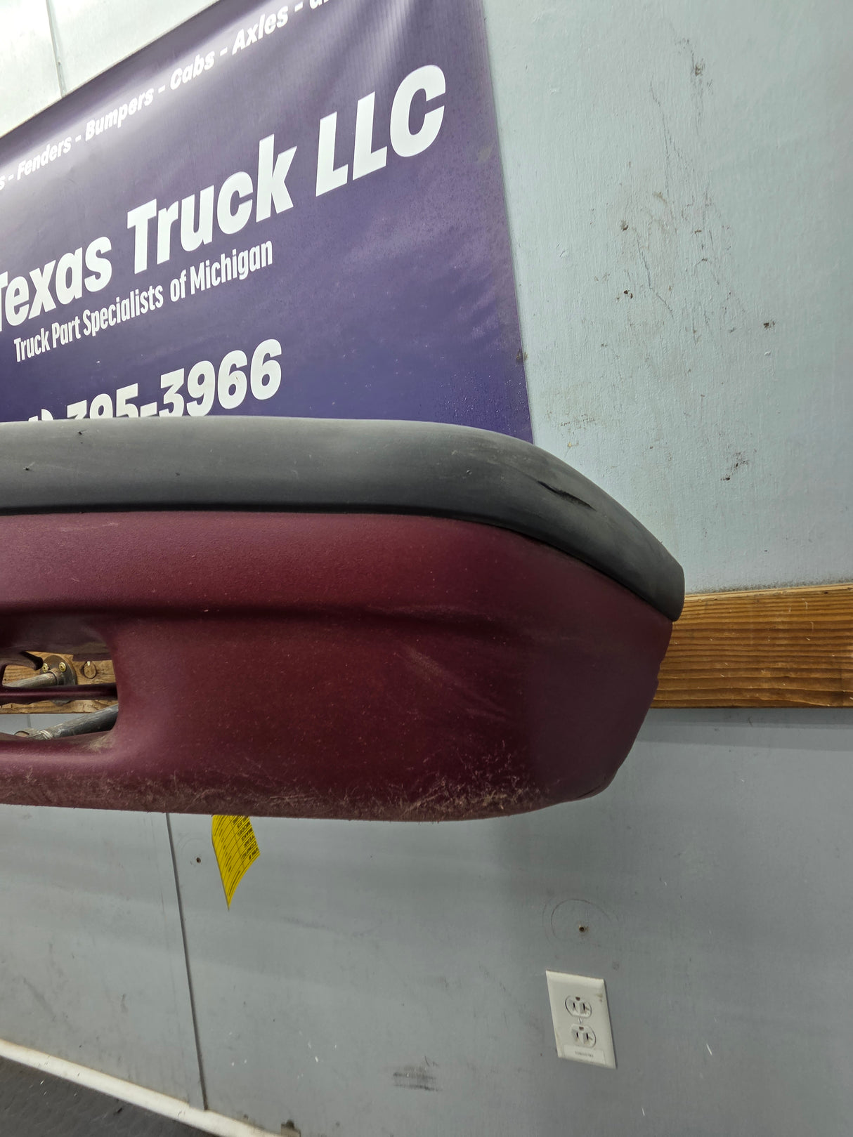 1998-2004 Chevrolet Blazer S10 Front Bumper W/Brackets