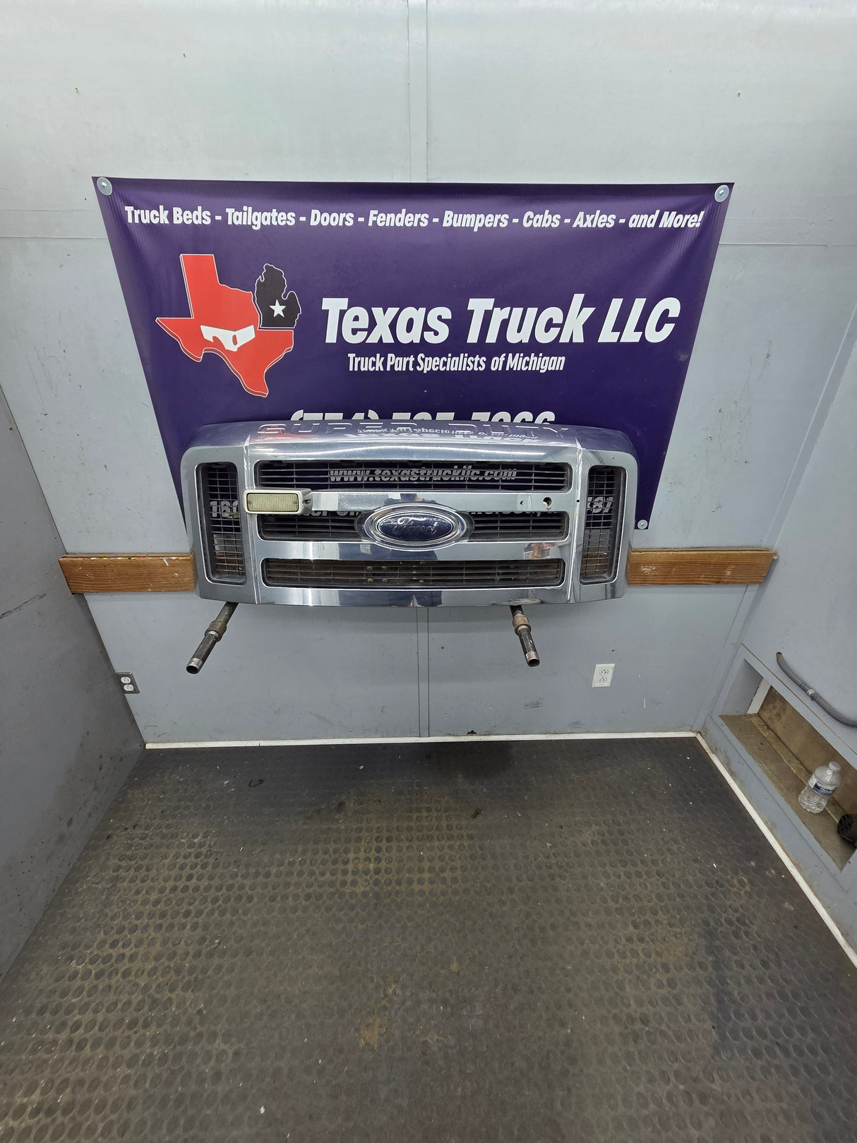 2008-2010 Ford Super Duty F250 F350 F450 F550 Chrome Grill Surround