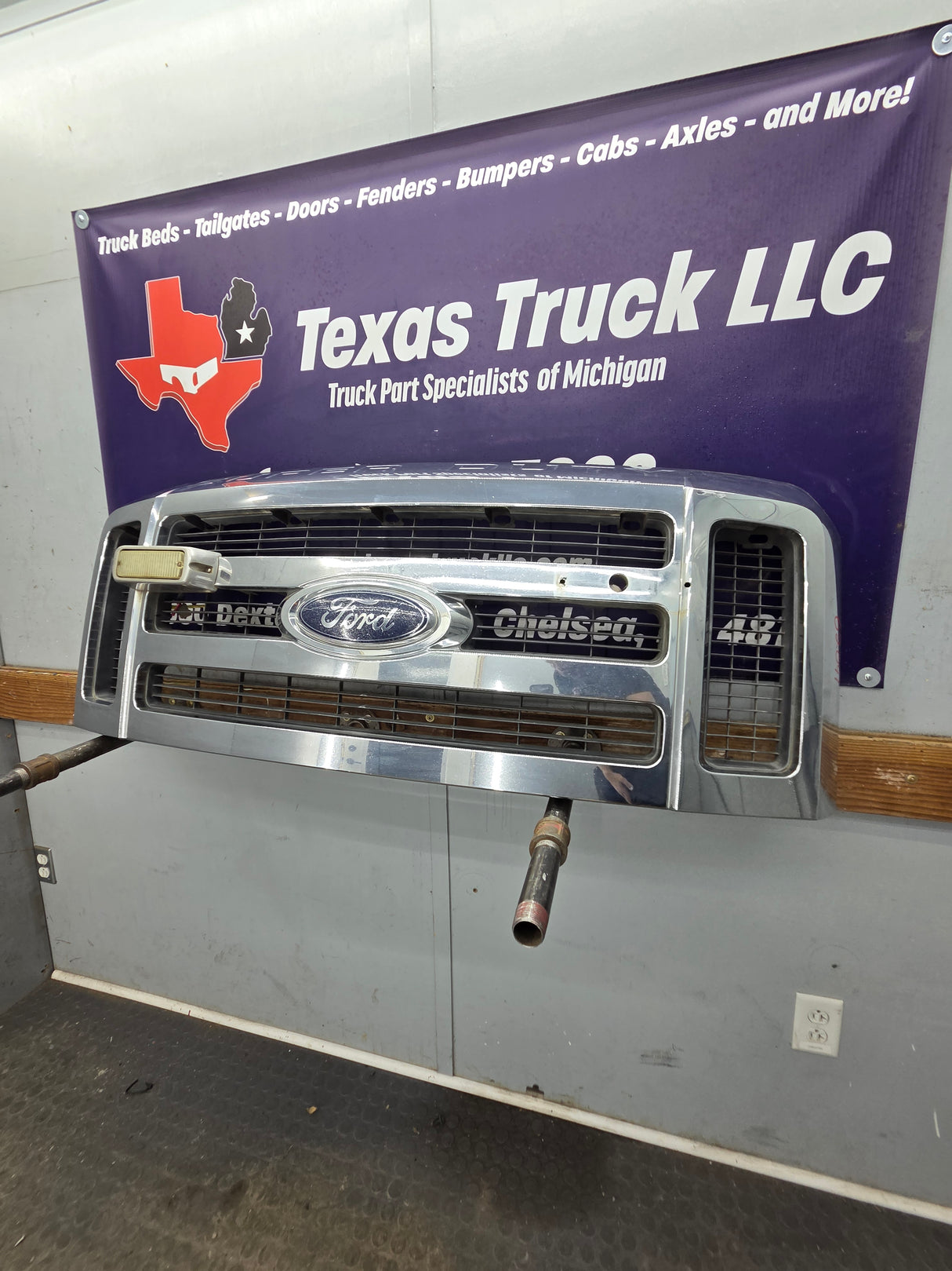 2008-2010 Ford Super Duty F250 F350 F450 F550 Chrome Grill Surround