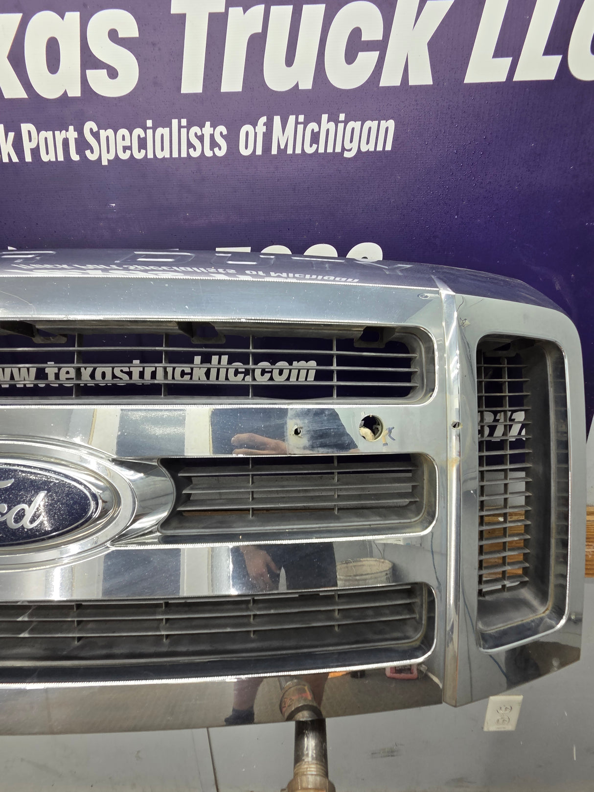2008-2010 Ford Super Duty F250 F350 F450 F550 Chrome Grill Surround