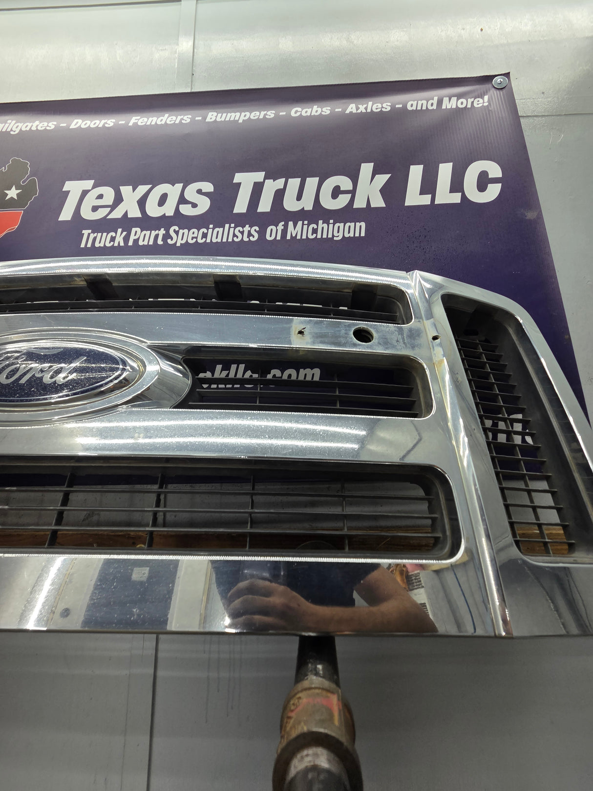 2008-2010 Ford Super Duty F250 F350 F450 F550 Chrome Grill Surround
