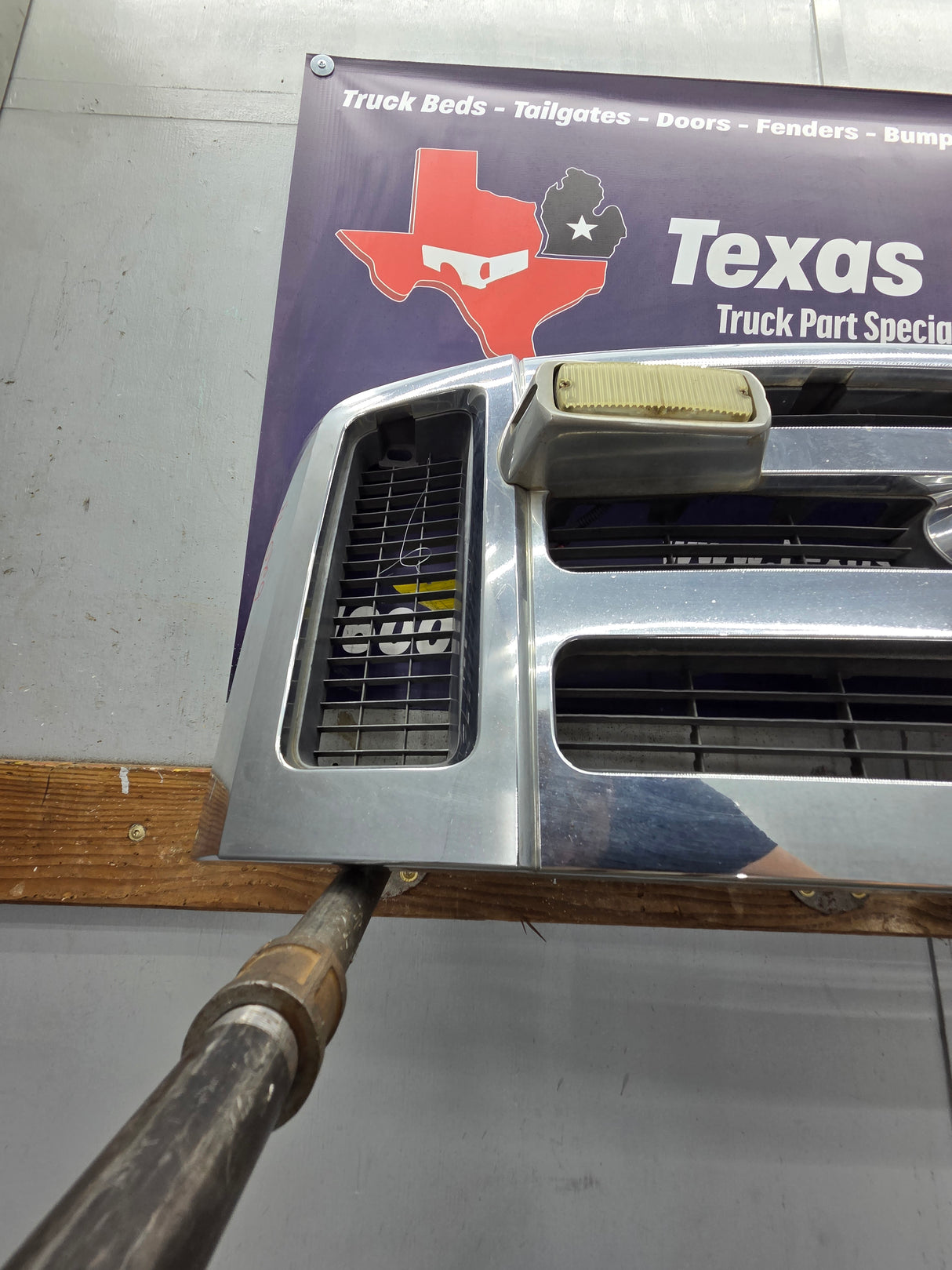 2008-2010 Ford Super Duty F250 F350 F450 F550 Chrome Grill Surround