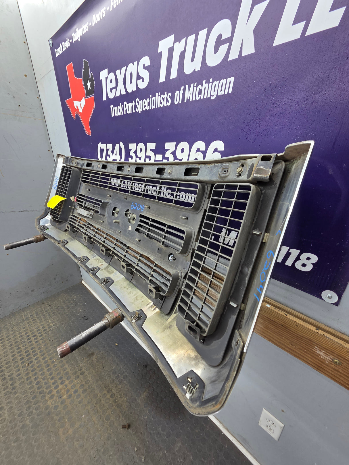 2008-2010 Ford Super Duty F250 F350 F450 F550 Chrome Grill Surround
