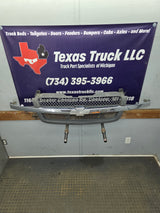 2003-2006 Chevrolet Silverado 1500 2500 3500 'Cateye' HD Grill OEM - Chrome