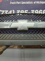 2003-2006 Chevrolet Silverado 1500 2500 3500 'Cateye' HD Grill OEM - Chrome