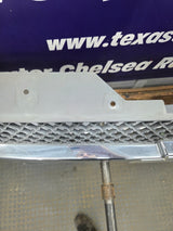 2003-2006 Chevrolet Silverado 1500 2500 3500 'Cateye' HD Grill OEM - Chrome