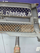 2003-2006 Chevrolet Silverado 1500 2500 3500 'Cateye' HD Grill OEM - Chrome