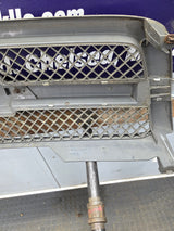 2003-2006 Chevrolet Silverado 1500 2500 3500 'Cateye' HD Grill OEM - Chrome