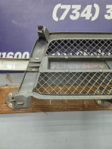2003-2006 Chevrolet Silverado 1500 2500 3500 'Cateye' HD Grill OEM - Chrome