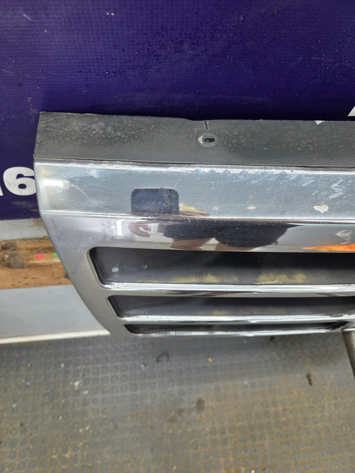 1992-1997 Ford F150 F250 F350 F450 F550 Grill