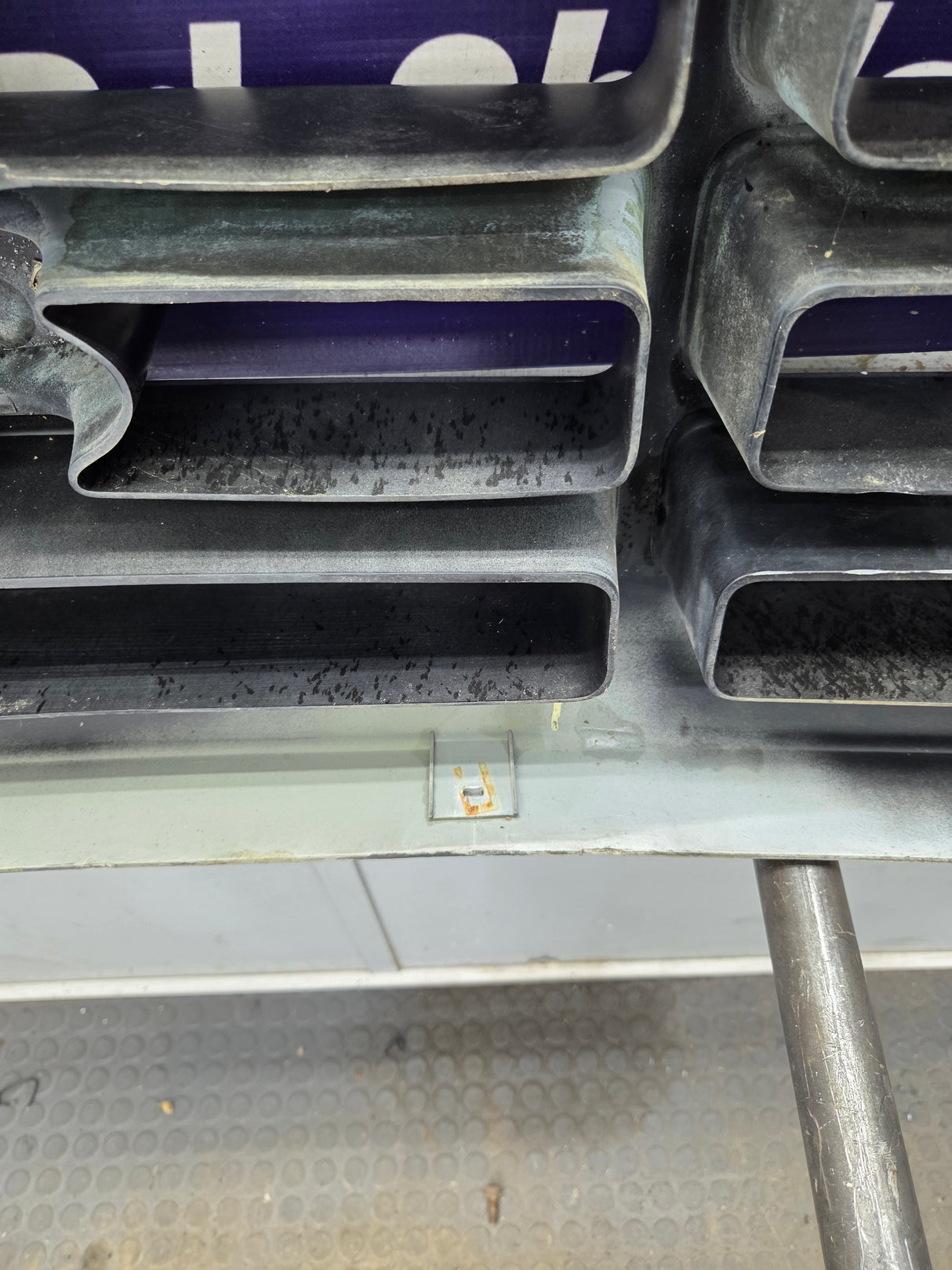 1992-1997 Ford F150 F250 F350 F450 F550 Grill