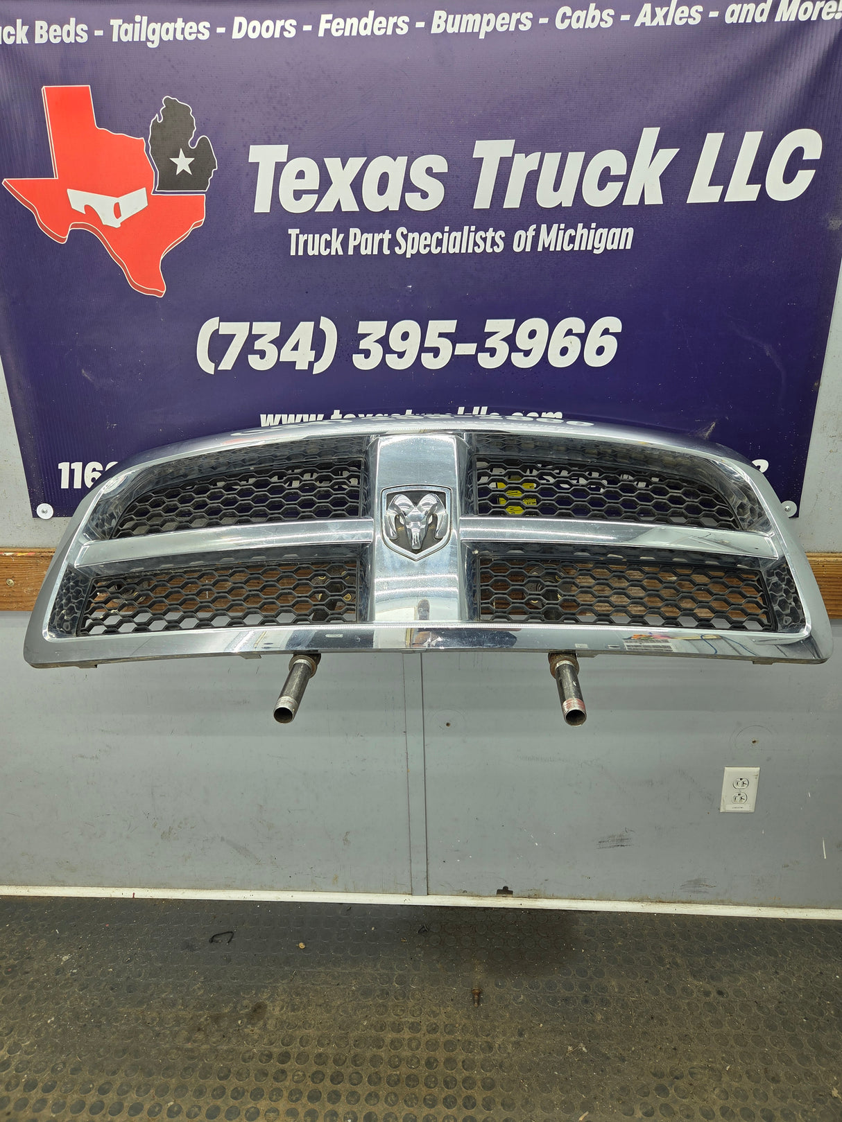 2009-2011 Dodge Ram 1500 Chrome Grill Surround