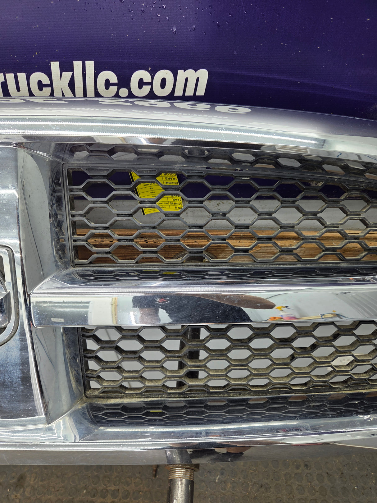 2009-2011 Dodge Ram 1500 Chrome Grill Surround