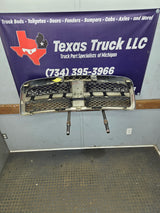 2009-2011 Dodge Ram 1500 Chrome Grill Surround