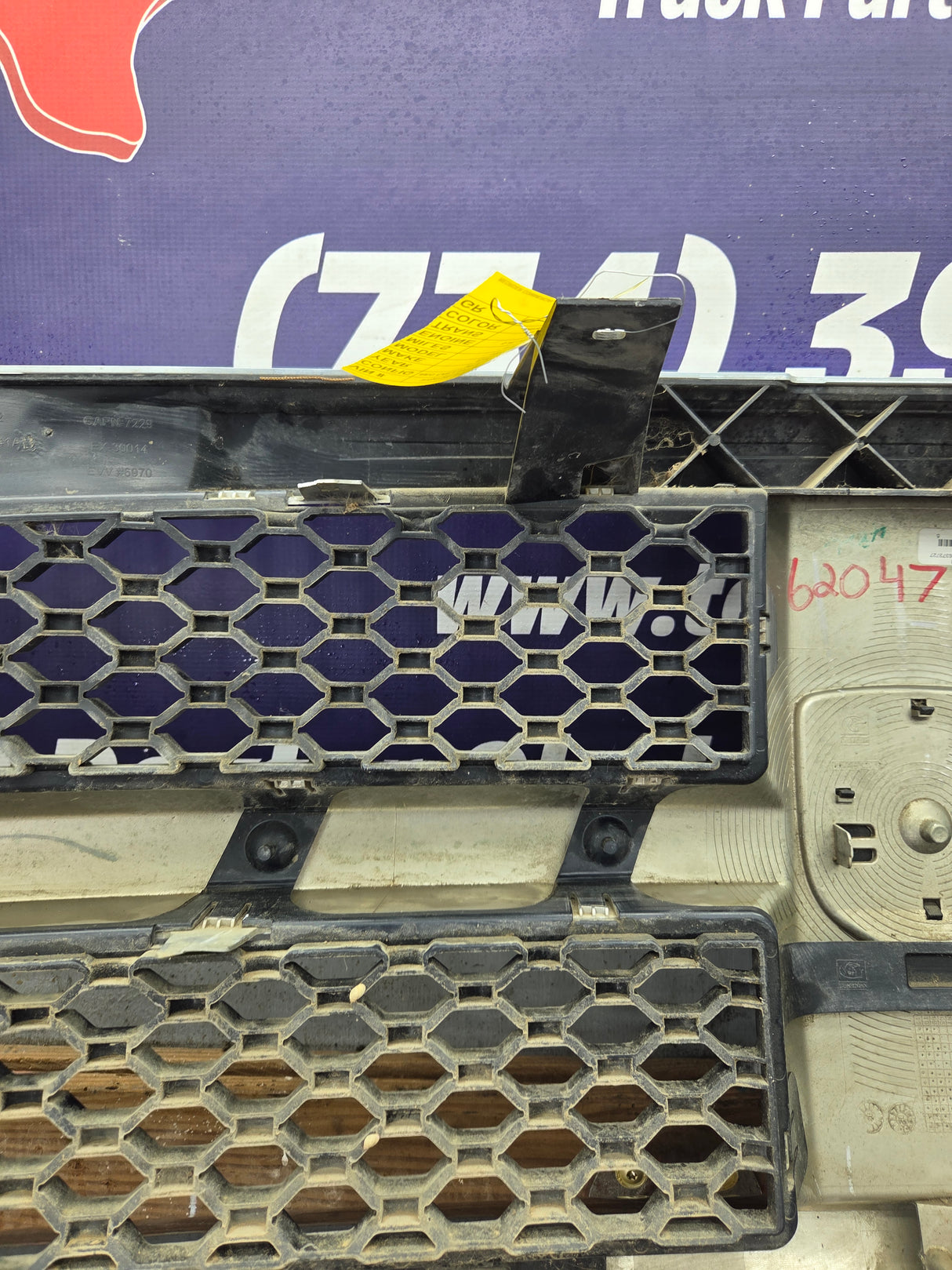 2009-2011 Dodge Ram 1500 Chrome Grill Surround