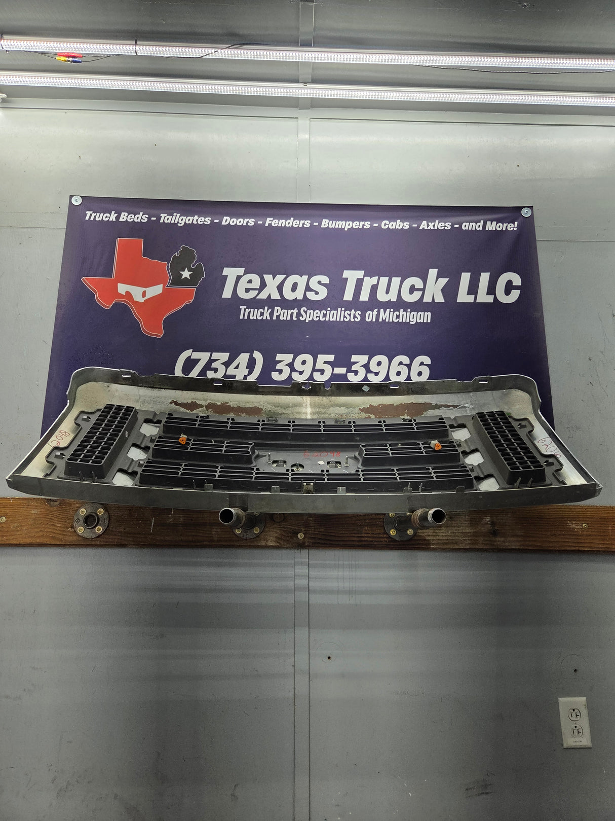 2008-2010 Ford Super Duty F250 F350 F450 F550 Chrome Grill Surround