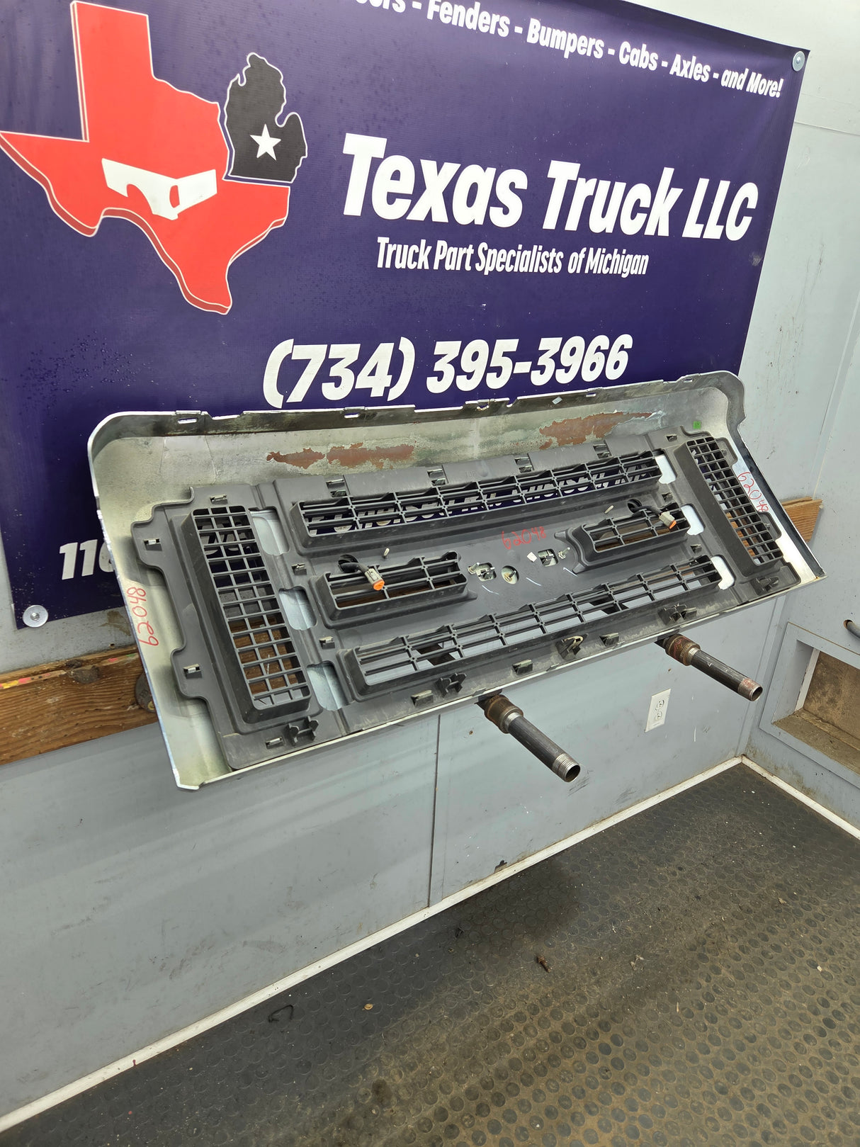 2008-2010 Ford Super Duty F250 F350 F450 F550 Chrome Grill Surround