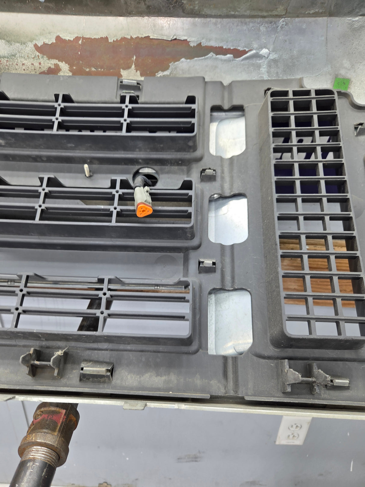 2008-2010 Ford Super Duty F250 F350 F450 F550 Chrome Grill Surround
