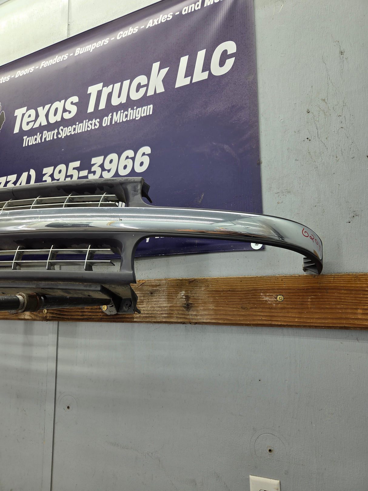 1999-2002 Chevrolet Silverado 1500 2500 3500 Grill OEM