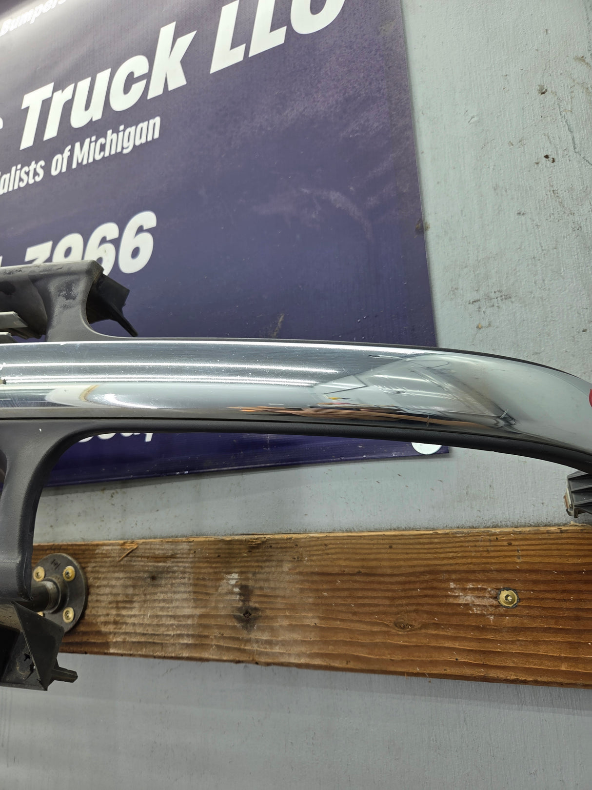 1999-2002 Chevrolet Silverado 1500 2500 3500 Grill OEM