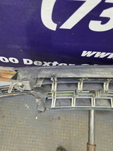 1999-2002 Chevrolet Silverado 1500 2500 3500 Grill OEM