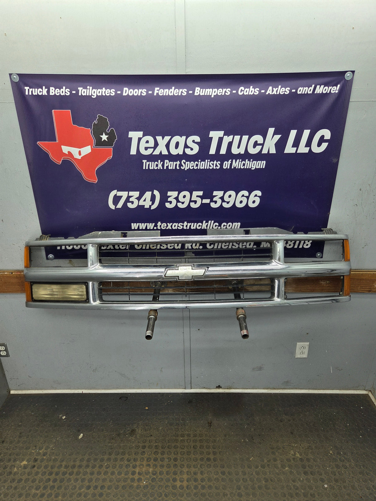 1994-1998 Chevrolet Silverado 1500 2500 3500 Grill OEM