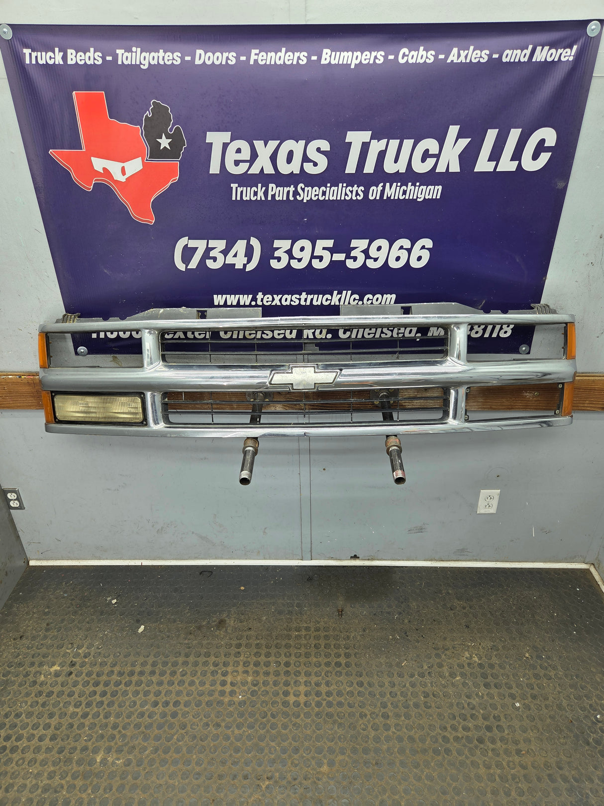 1994-1998 Chevrolet Silverado 1500 2500 3500 Grill OEM