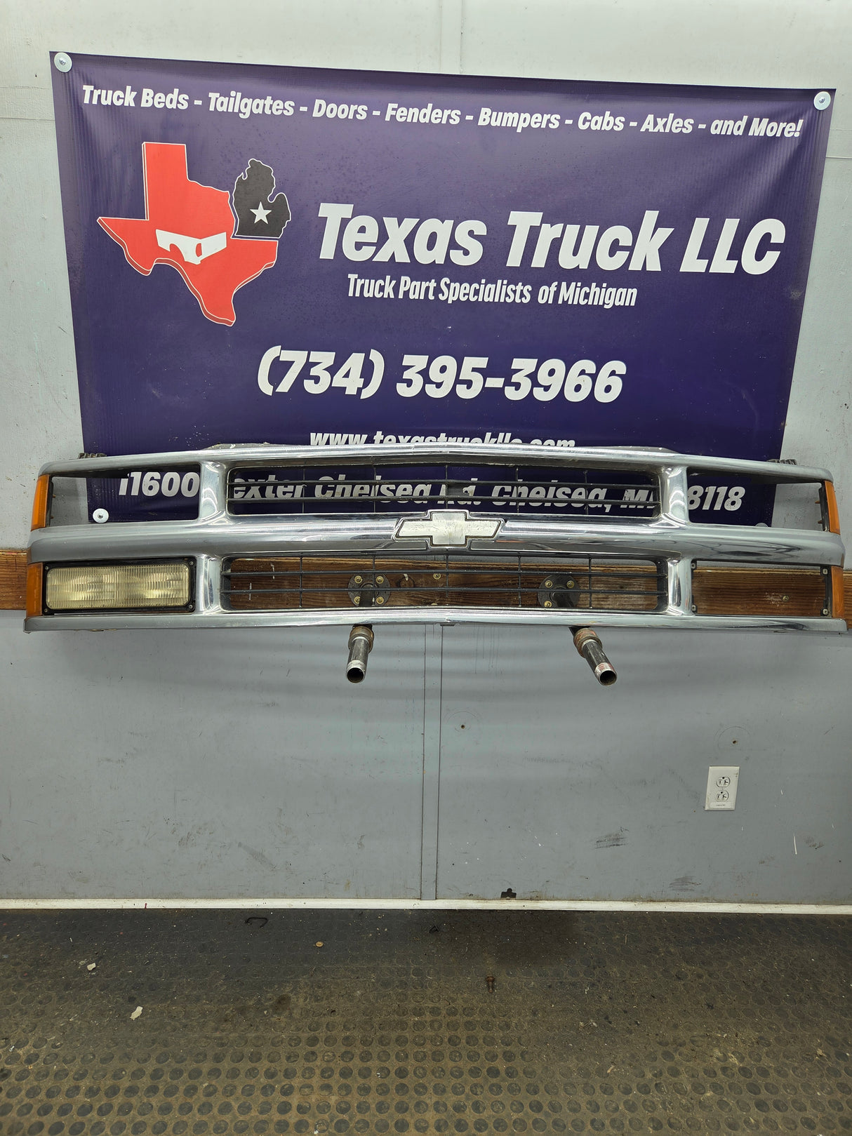 1994-1998 Chevrolet Silverado 1500 2500 3500 Grill OEM