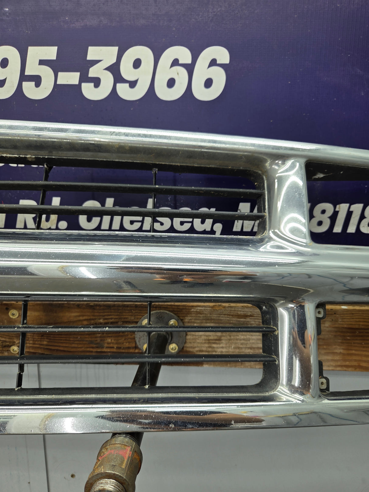 1994-1998 Chevrolet Silverado 1500 2500 3500 Grill OEM
