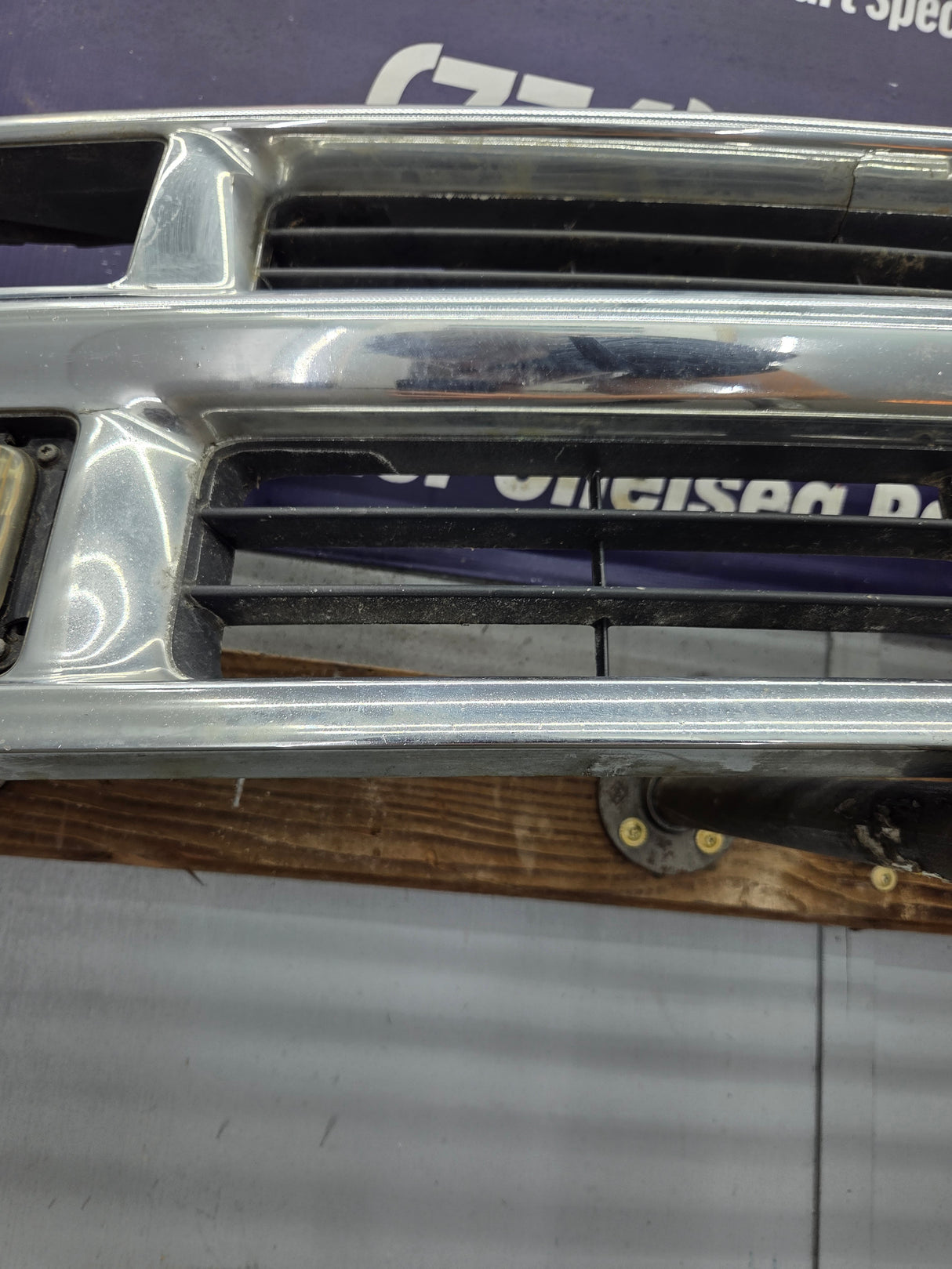 1994-1998 Chevrolet Silverado 1500 2500 3500 Grill OEM