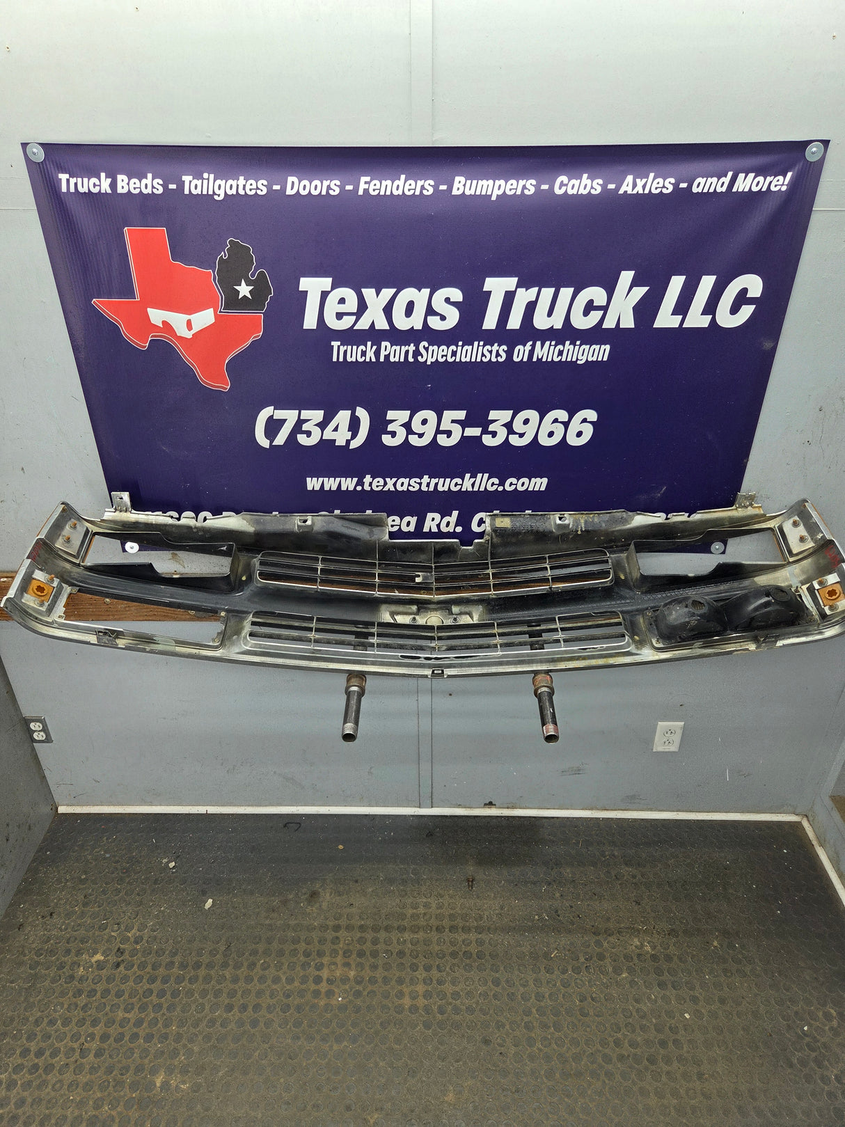 1994-1998 Chevrolet Silverado 1500 2500 3500 Grill OEM