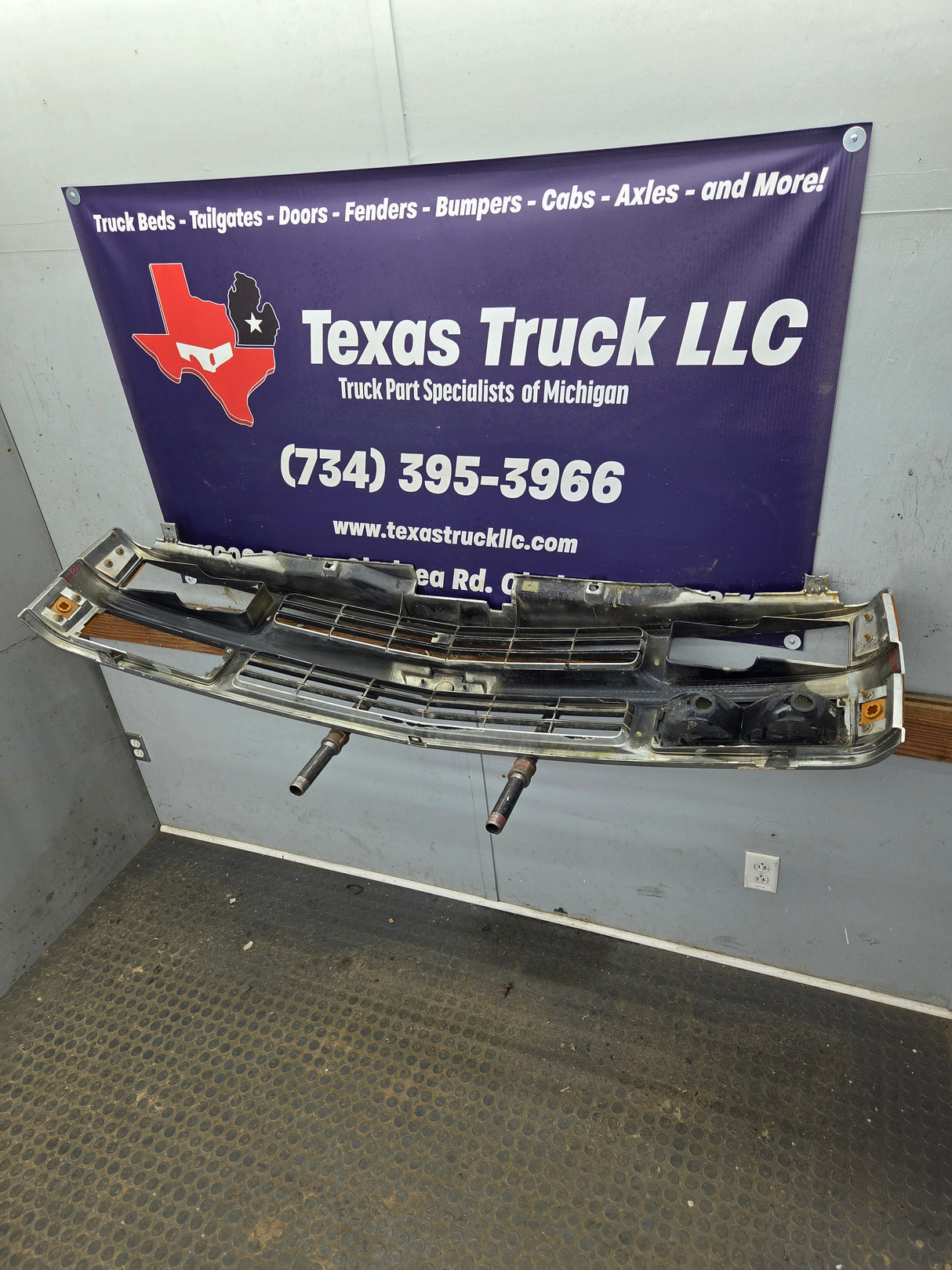 1994-1998 Chevrolet Silverado 1500 2500 3500 Grill OEM