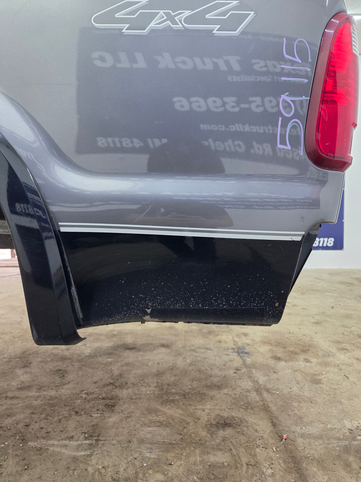 1999-2010 Ford Super Duty F250 F350 6' 9" Short Truck Bed