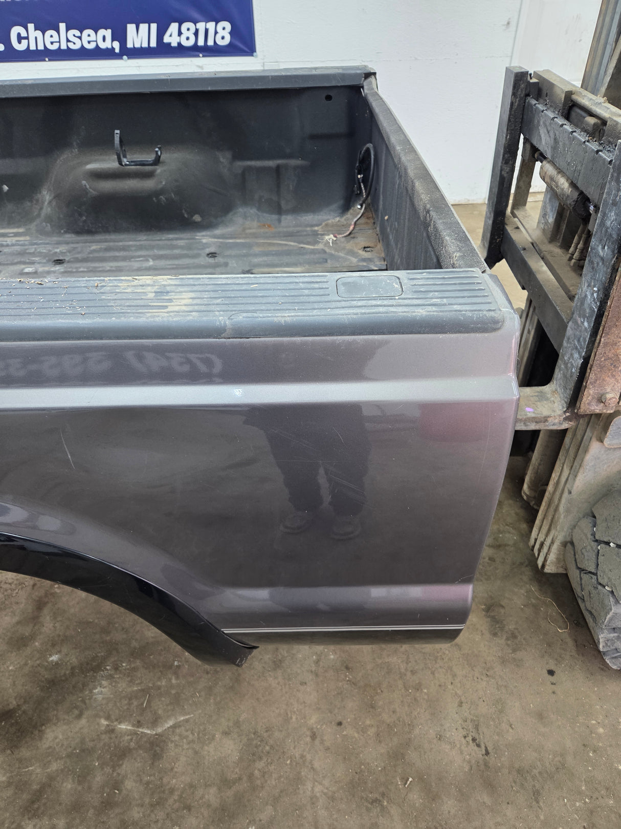 1999-2010 Ford Super Duty F250 F350 6' 9" Short Truck Bed