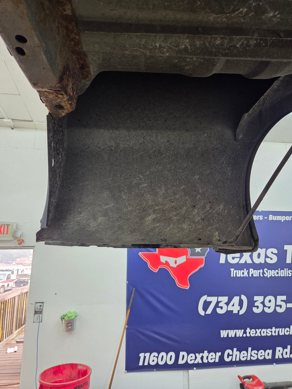 1999-2010 Ford Super Duty F250 F350 6' 9" Short Truck Bed