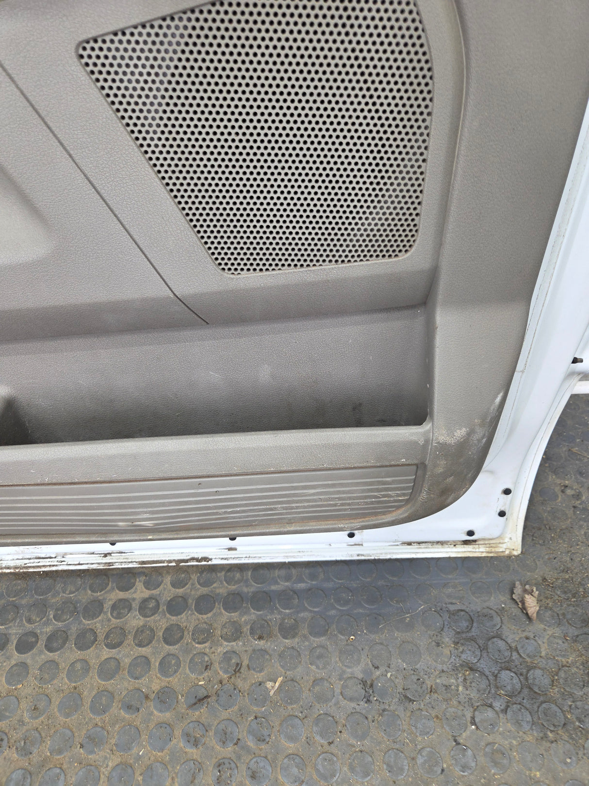 2003-2008 Dodge Ram 3rd Gen Driver Side Front Quad Cab Crew Cab Door 1500 2500 3500 4500 5500